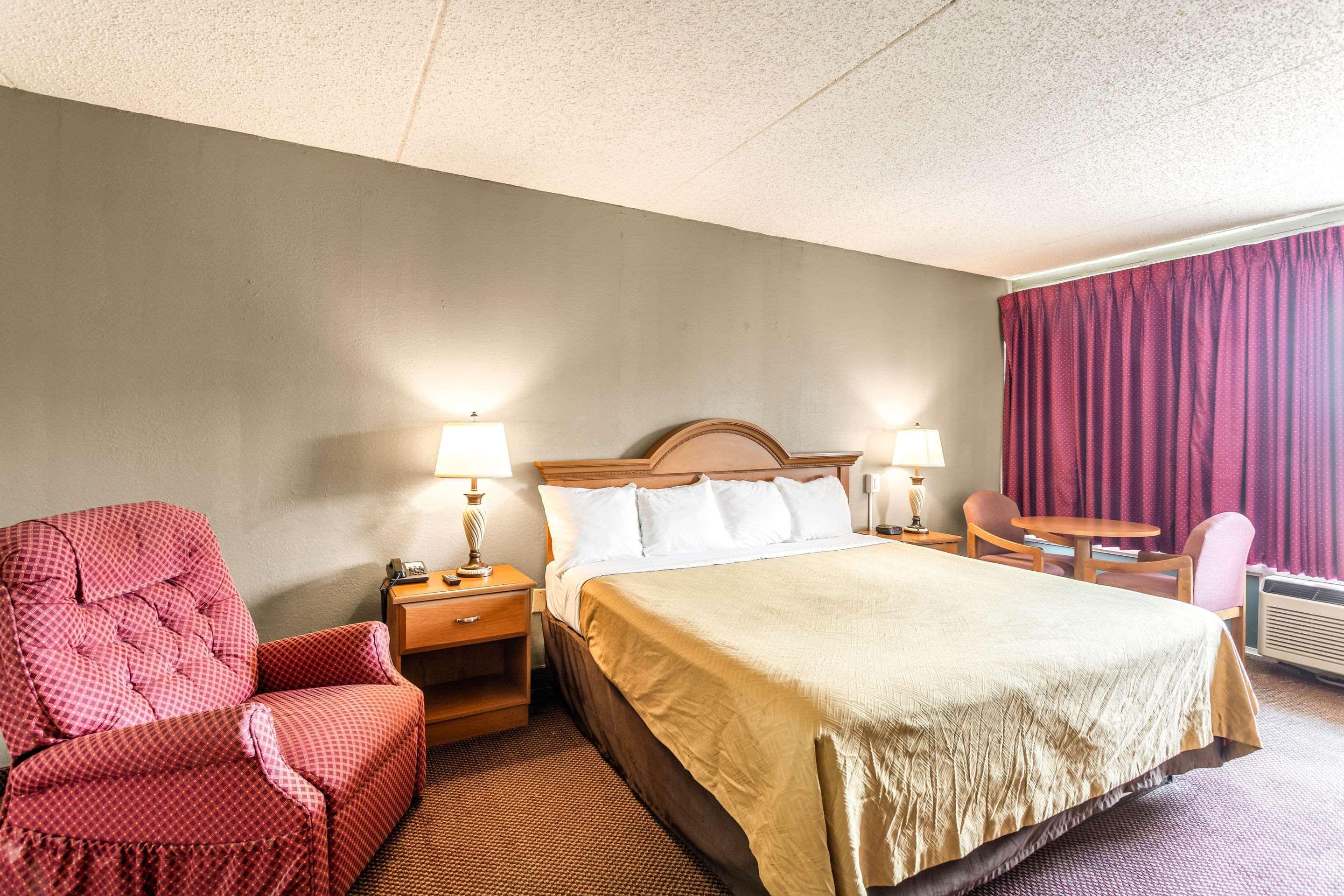 Rodeway Inn Renfro Valley Mount Vernon Exteriör bild